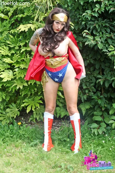 Yuffie Yulan - Wonder Woman nude cosplay leaked 189109