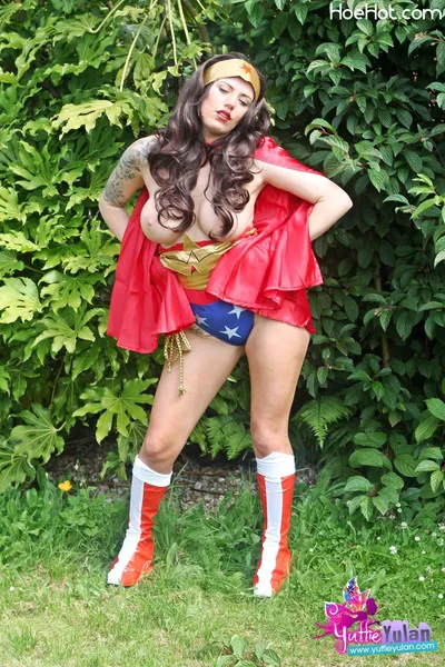 Yuffie Yulan - Wonder Woman nude cosplay leaked 189108