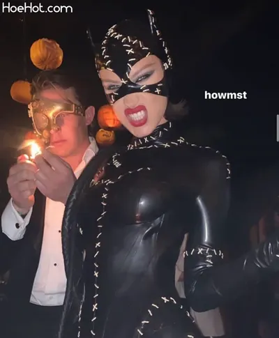 Bella Hadid Catwoman nude cosplay leaked 335457