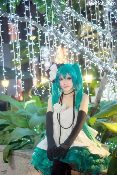 Light Cosplay - Hatsune Miku nude cosplay leaked 226817