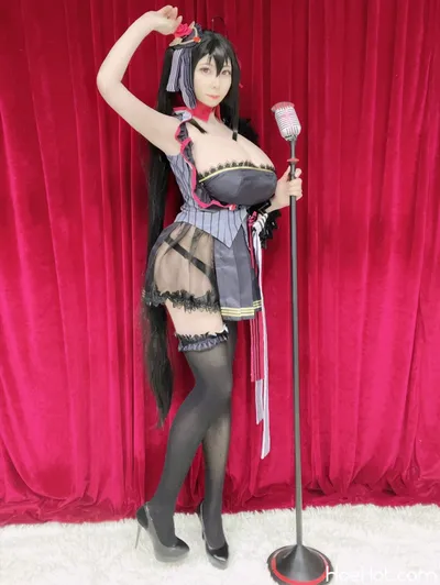 Nickycoser - Taihou nude cosplay leaked 558299