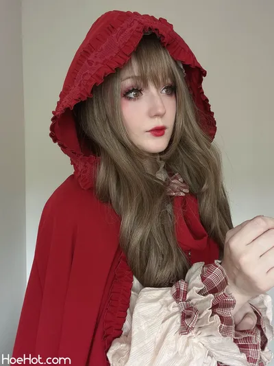 Satin Stars - Red Riding Hood nude cosplay leaked 251681