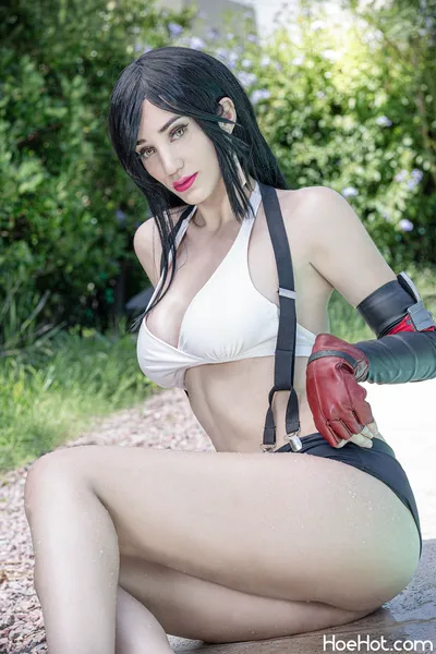 Sophie Valentine - Tifa nude cosplay leaked 237897