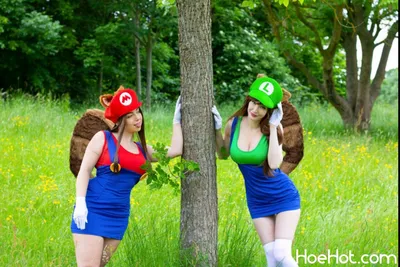 Kelly Jean - Mario &amp; Luigi nude cosplay leaked 211398