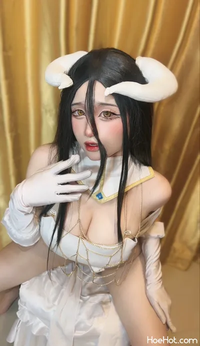 Itsch.y - albedo nude cosplay leaked 52732