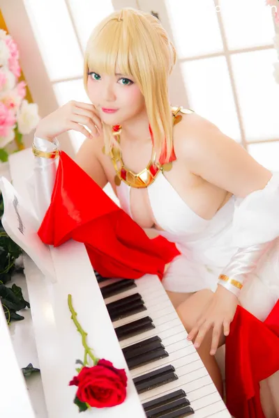 Ying Tze - Nero Claudius Dress nude cosplay leaked 620680