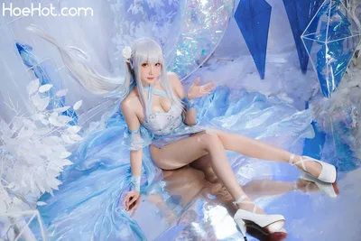 Guaxichan - Emilia nude cosplay leaked 422423