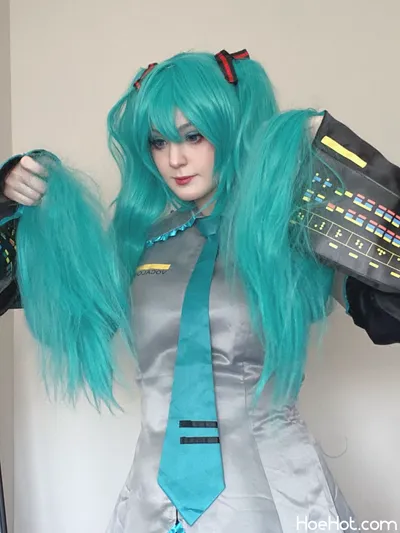 Satin Stars - Hatsune Miku nude cosplay leaked 224713