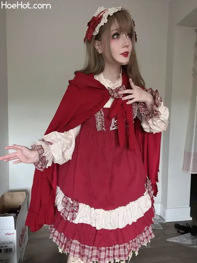 Satin Stars - Red Riding Hood nude cosplay leaked 251677