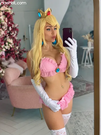 Lisa Mancini - Peach nude cosplay leaked 192270