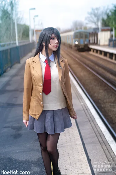 Megumi Koneko - Mai Sakurajima School Uniform nude cosplay leaked 587706