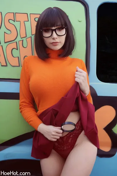 Velma and the Mystery Machine nude cosplay leaked 392122