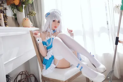 焖焖碳 - 小天鹅女仆 nude cosplay leaked 521010