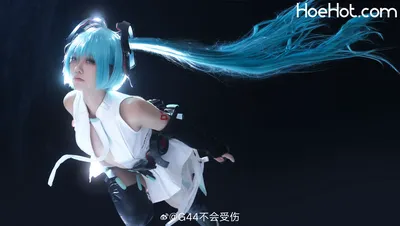 G44不会受伤 - Miku nude cosplay leaked 179695