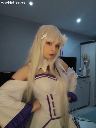 Akariia - Emilia nude cosplay leaked 320355