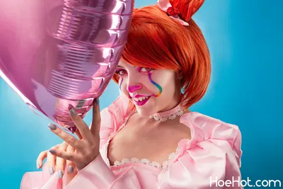 Olyashaa - Pennywise nude cosplay leaked 307604