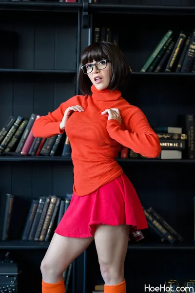 Lisa Mancini - Velma nude cosplay leaked 469576