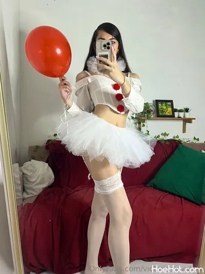 [Victoria Salvatore] Pennywise (IT) nude cosplay leaked 141181