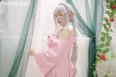 Bilibili - Emilia nude cosplay leaked 181627