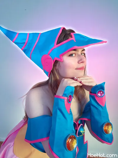 Linneas Life - Dark Magician Girl nude cosplay leaked 214318