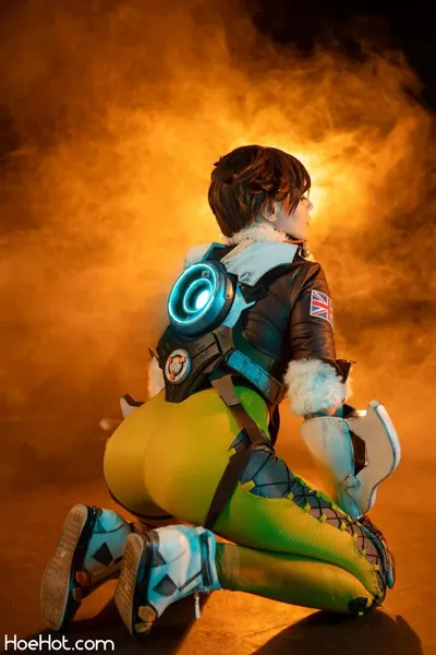 Alina Becker - Tracer nude cosplay leaked 608657