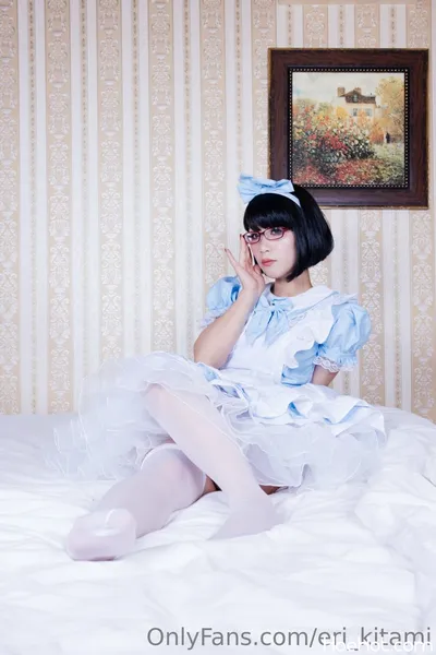 Eri Kitami - Alice nude cosplay leaked 220420