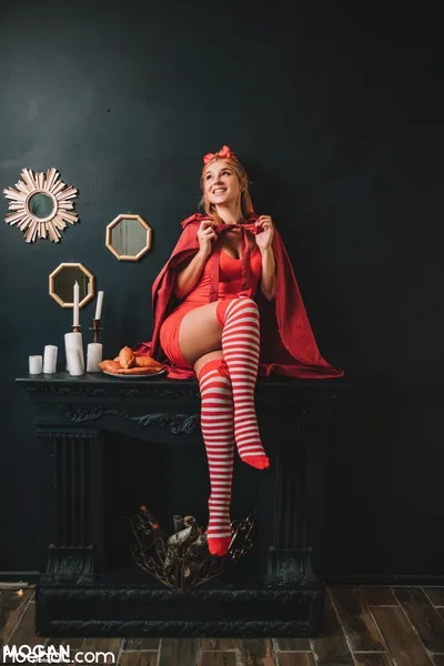 Ann Shakhovskaya - Red Riding Hood nude cosplay leaked 54576