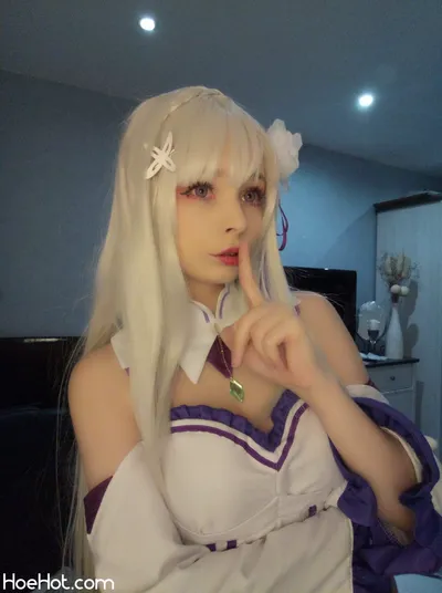 Akariia - Emilia nude cosplay leaked 320359