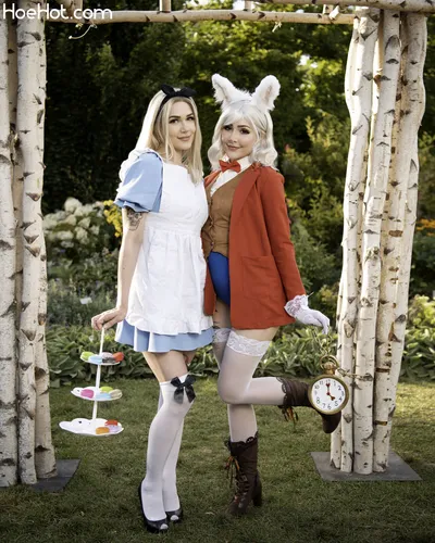 Luxlo - Alice and the White Rabbit nude cosplay leaked 201222