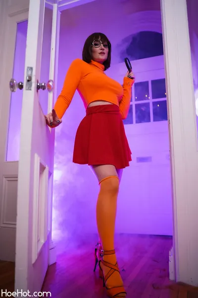 Holly Wolf - Velma nude cosplay leaked 124865