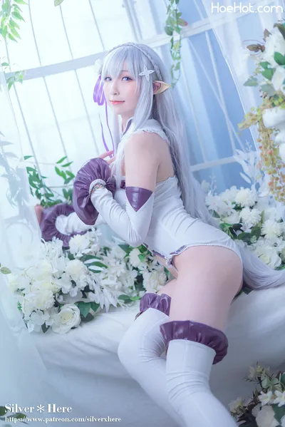 Silverxhere - Emilia nude cosplay leaked 250122