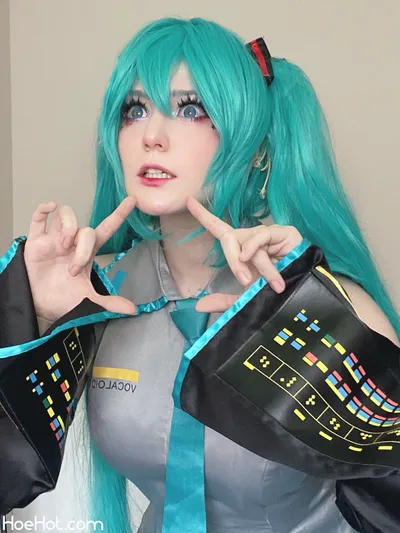 Satin Stars - Hatsune Miku nude cosplay leaked 224701