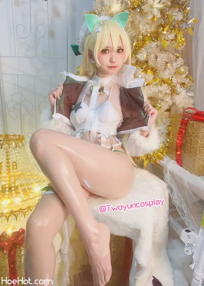 Twoyun cosplay / NIKKE Christmas Rupee's profile image