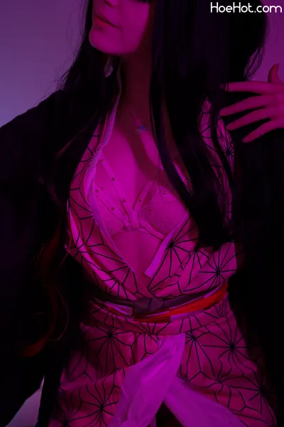 Olyashaa - Nezuko nude cosplay leaked 301771