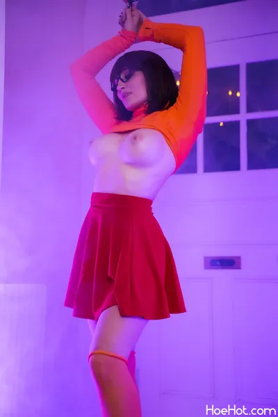 Holly Wolf - Velma nude cosplay leaked 124882