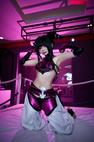 ZinieQ - Juri Han nude cosplay leaked 17262