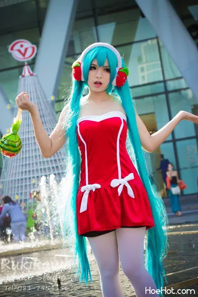 Light Cosplay - Hatsune Miku nude cosplay leaked 226838