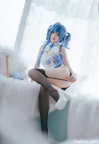 轩萧学姐 -圣路易斯旗袍 nude cosplay leaked 360233