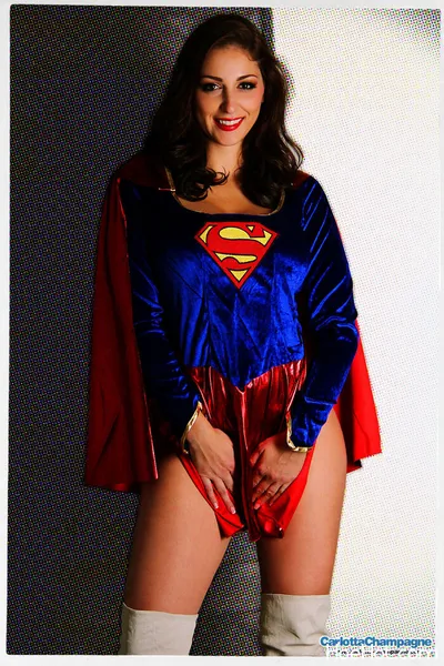 Carlotta Champagne Supergirl Cosplay nude cosplay leaked 373793