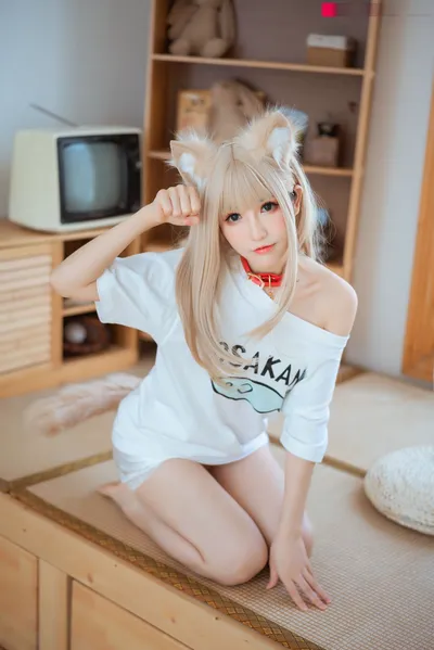 衣衣 - 猫娘 黄豆粉 nude cosplay leaked 5299