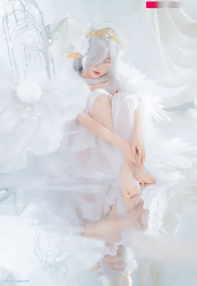 [喵喵的喵吖] 翅膀坠落 Fallen Angel nude cosplay leaked 8177