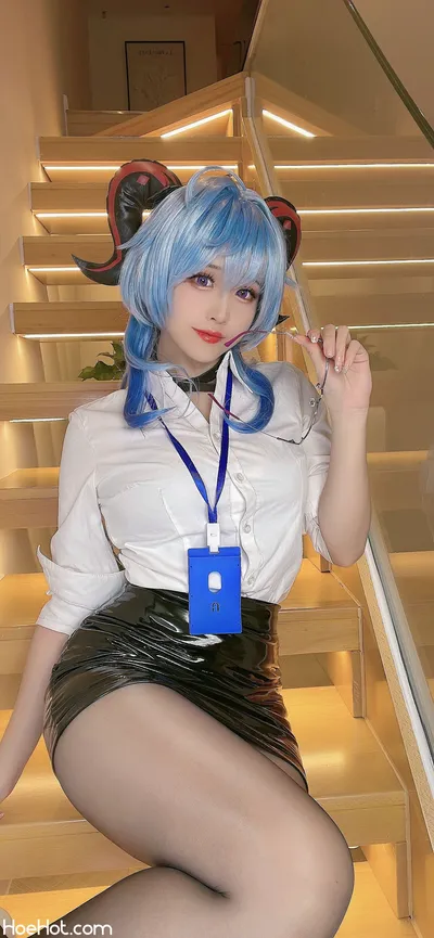 miko酱ww 原神 甘雨OL nude cosplay leaked 91020