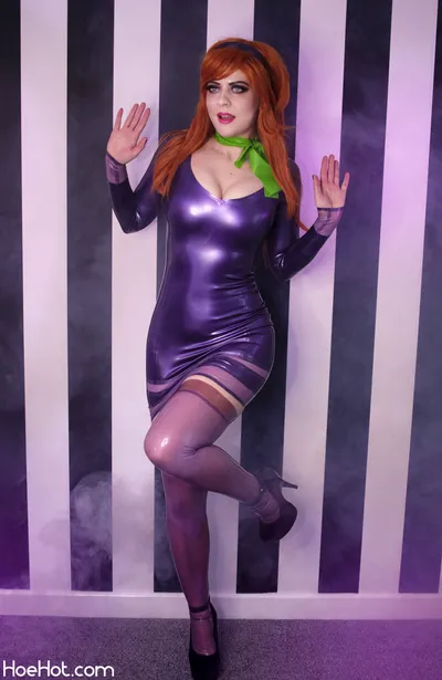 Purple Muffinz - Daphne Blake (Scooby-Doo) nude cosplay leaked 90540