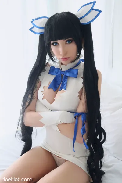 Beke Jacoba - Hestia nude cosplay leaked 611788