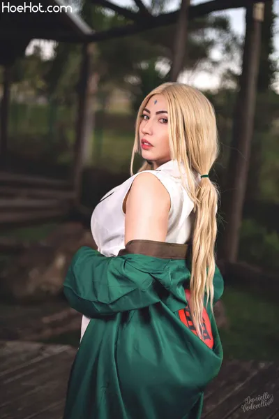 Danielle Vedovelli - Tsunade nude cosplay leaked 158209