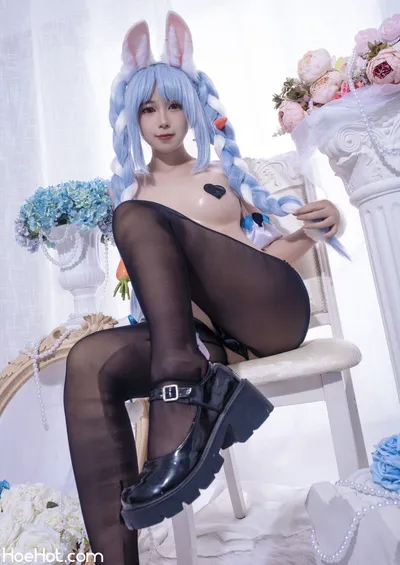 AZURE - PEKORA BUNNY nude cosplay leaked 131622