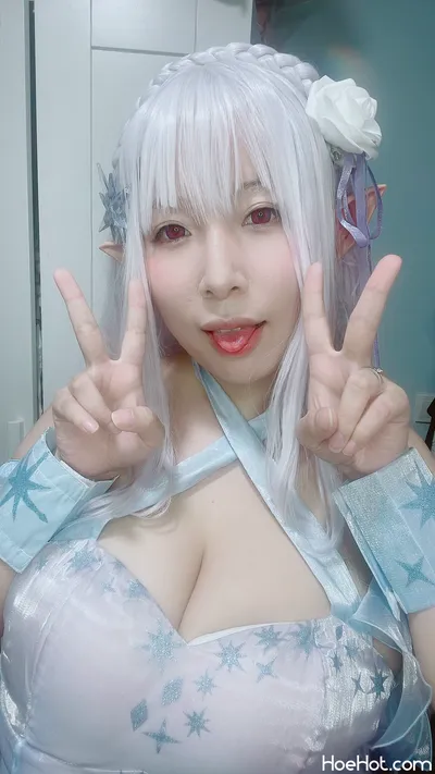 Bilibili - Emilia nude cosplay leaked 181609