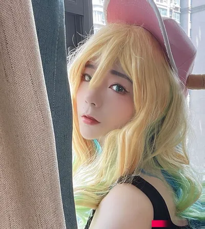 奶兔biubiu - 露科亚 nude cosplay leaked 8555