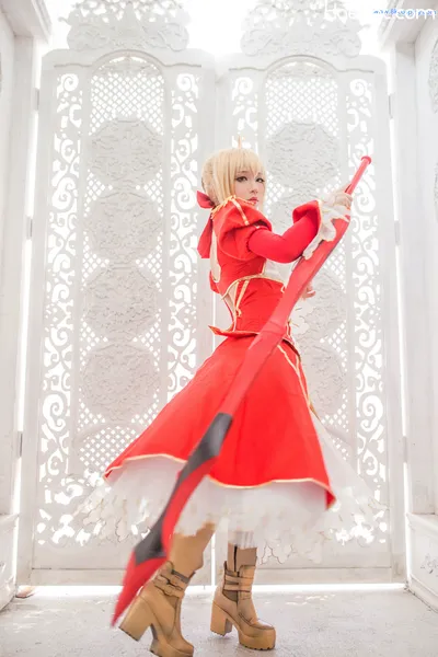 [叫我千寻大人] 尼禄 正裝 FATE Nero Claudius nude cosplay leaked 371152