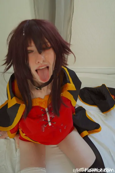 [Little Emo Kitten] Megumin from Kono Suba nude cosplay leaked 266570